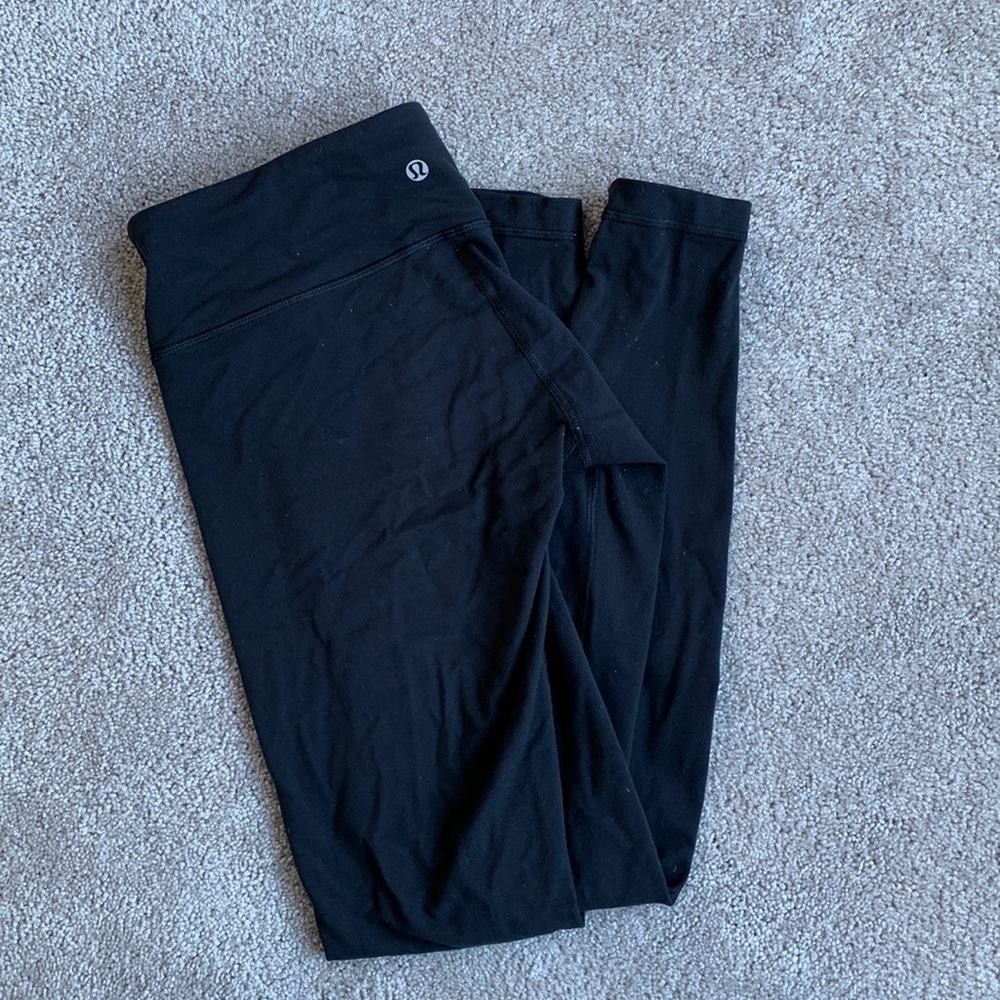 Lululemon wunder under mid-rise legging. Luon material